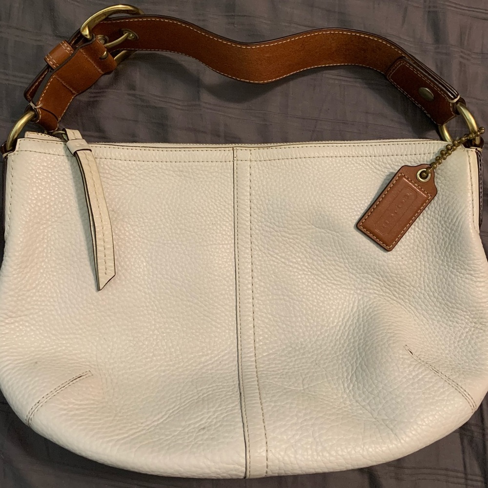 Coach Pebbled White Hobo Bag - Picture 3 of 7